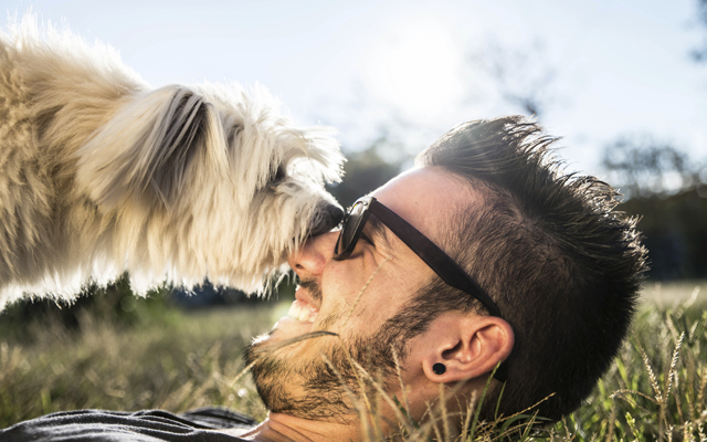 TOP 5 HEALTH BENEFITS OF OWNING A PET