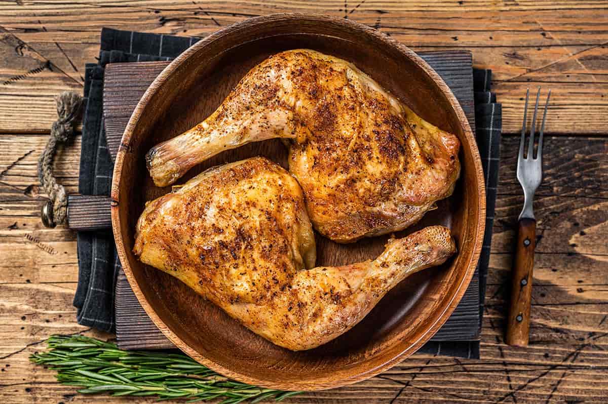 can dogs eat dark meat chicken