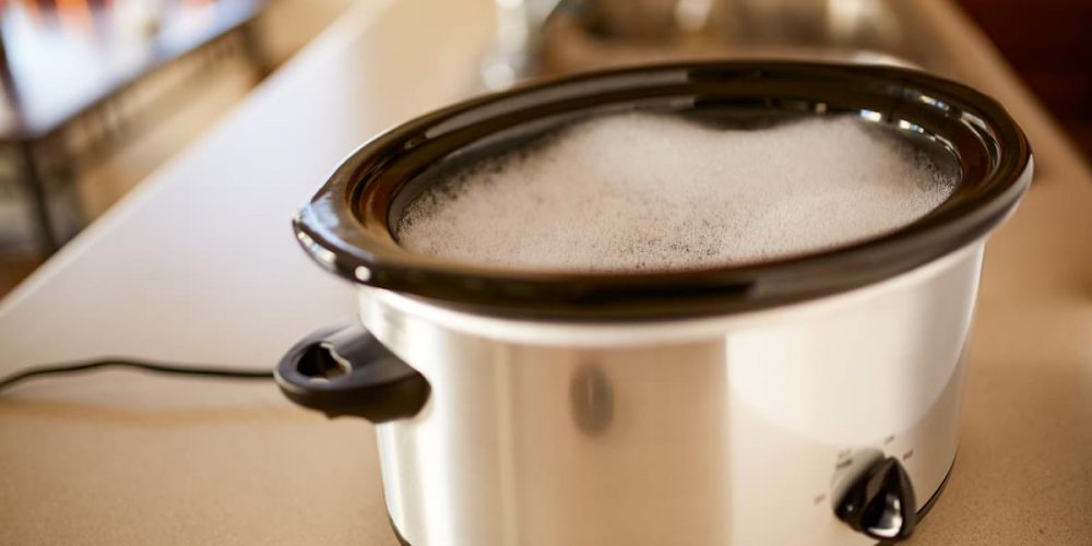 slow cooker boiling water